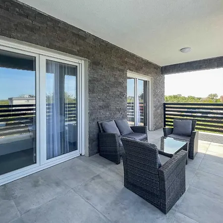 Ela With Heated Pool * Murvica (Policnik)